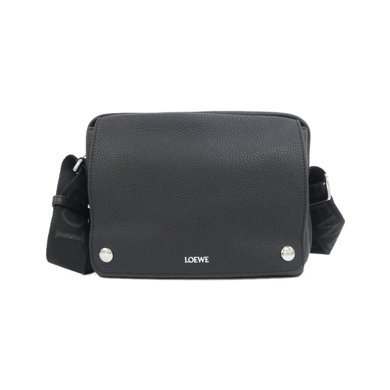 Loewe Pebble Messenger Medium Shoulder Bag