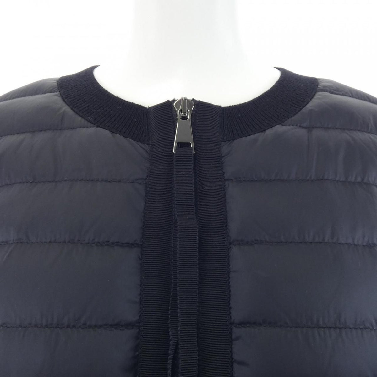 Moncler Down Jacket Black — view 6