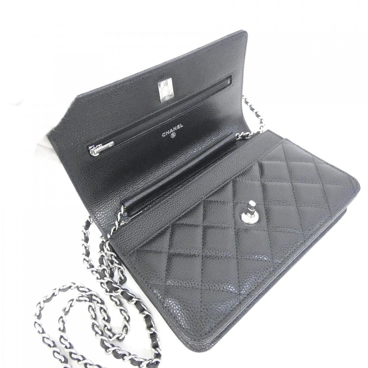 Chanel Chain Wallet Shoulder Bag — view 5