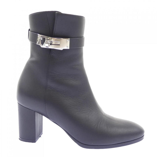 Hermes Saint Germain Kelly Buckle Boots