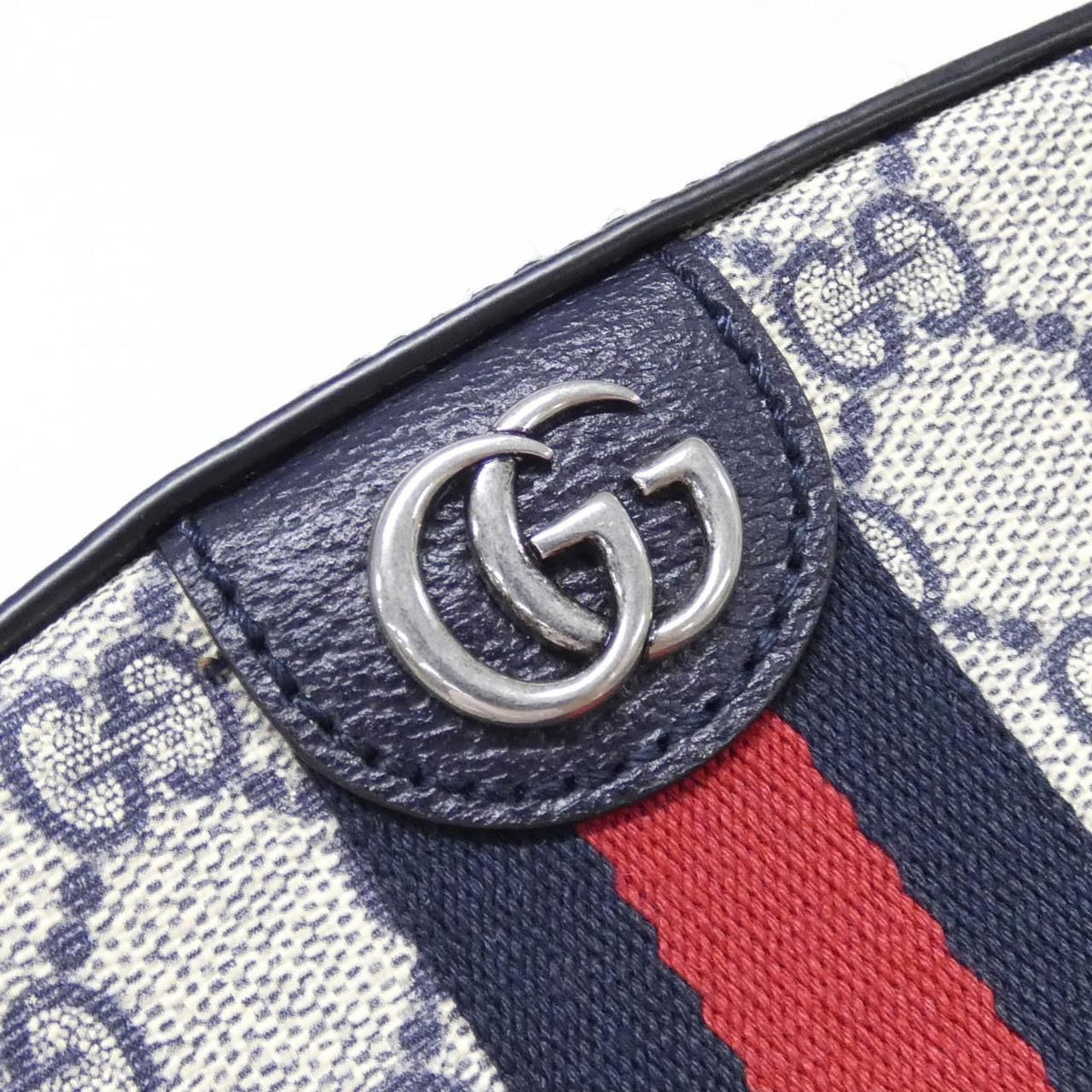 Gucci Ophidia Shoulder Bag — view 4