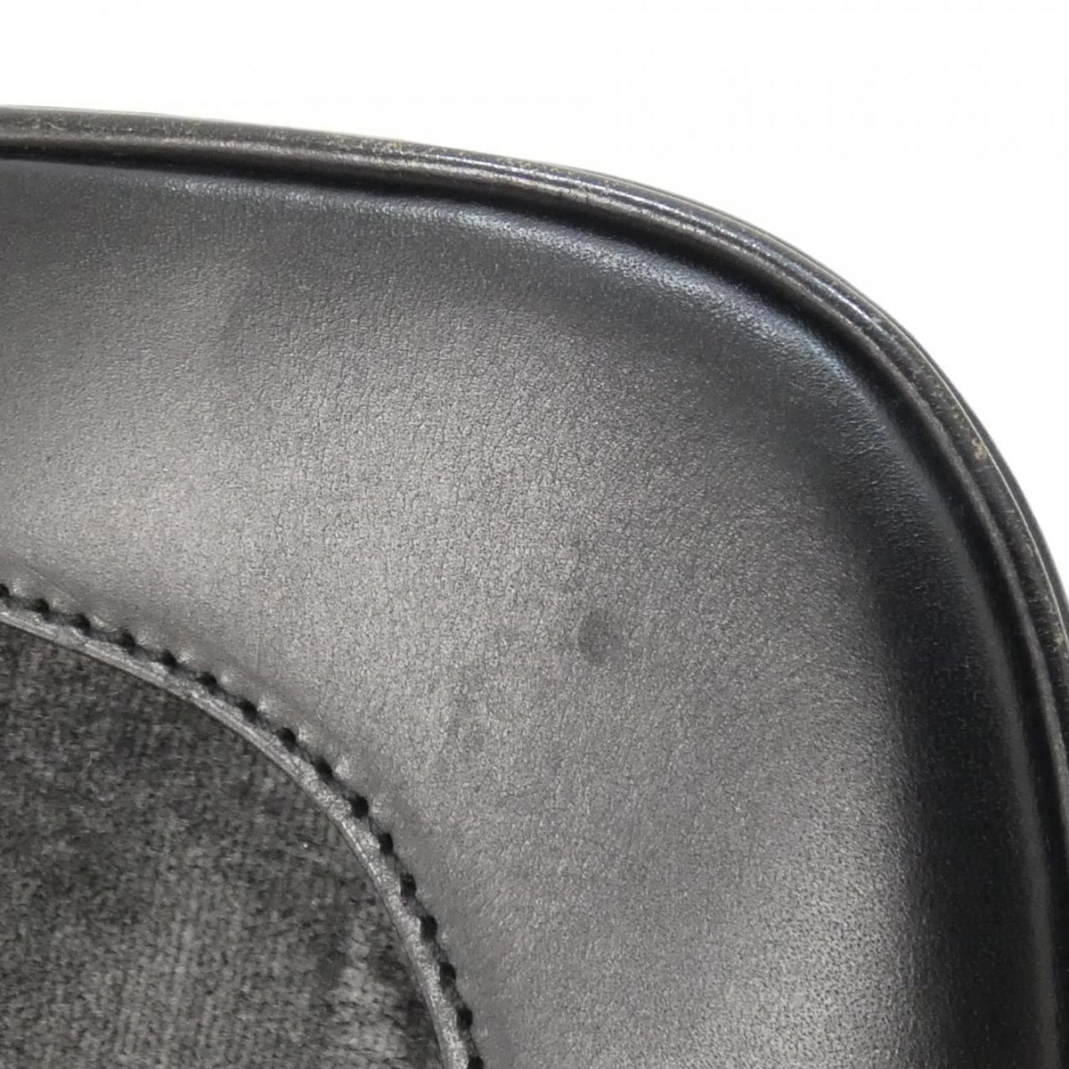 Gucci Vintage Shoulder Bag — view 4