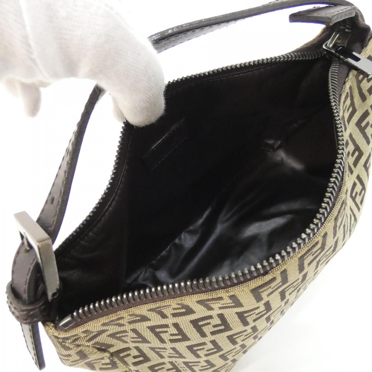 Fendi Vintage Bag Handbag Black — view 6