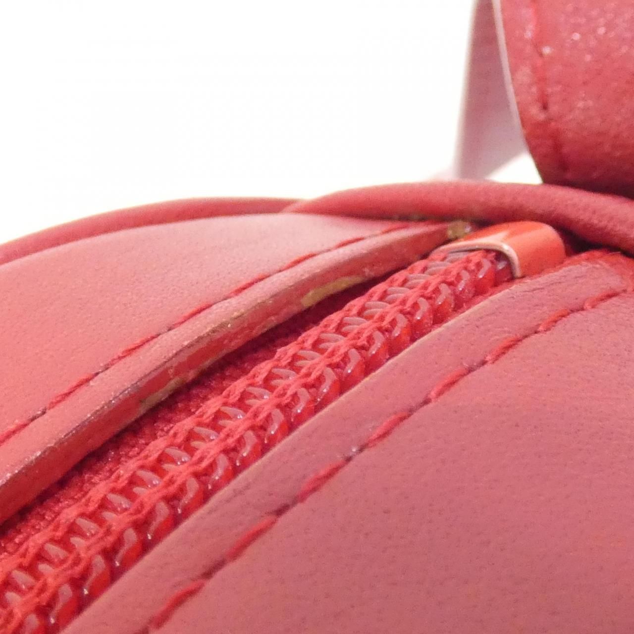Saint Laurent Vintage Shoulder Bag — view 6