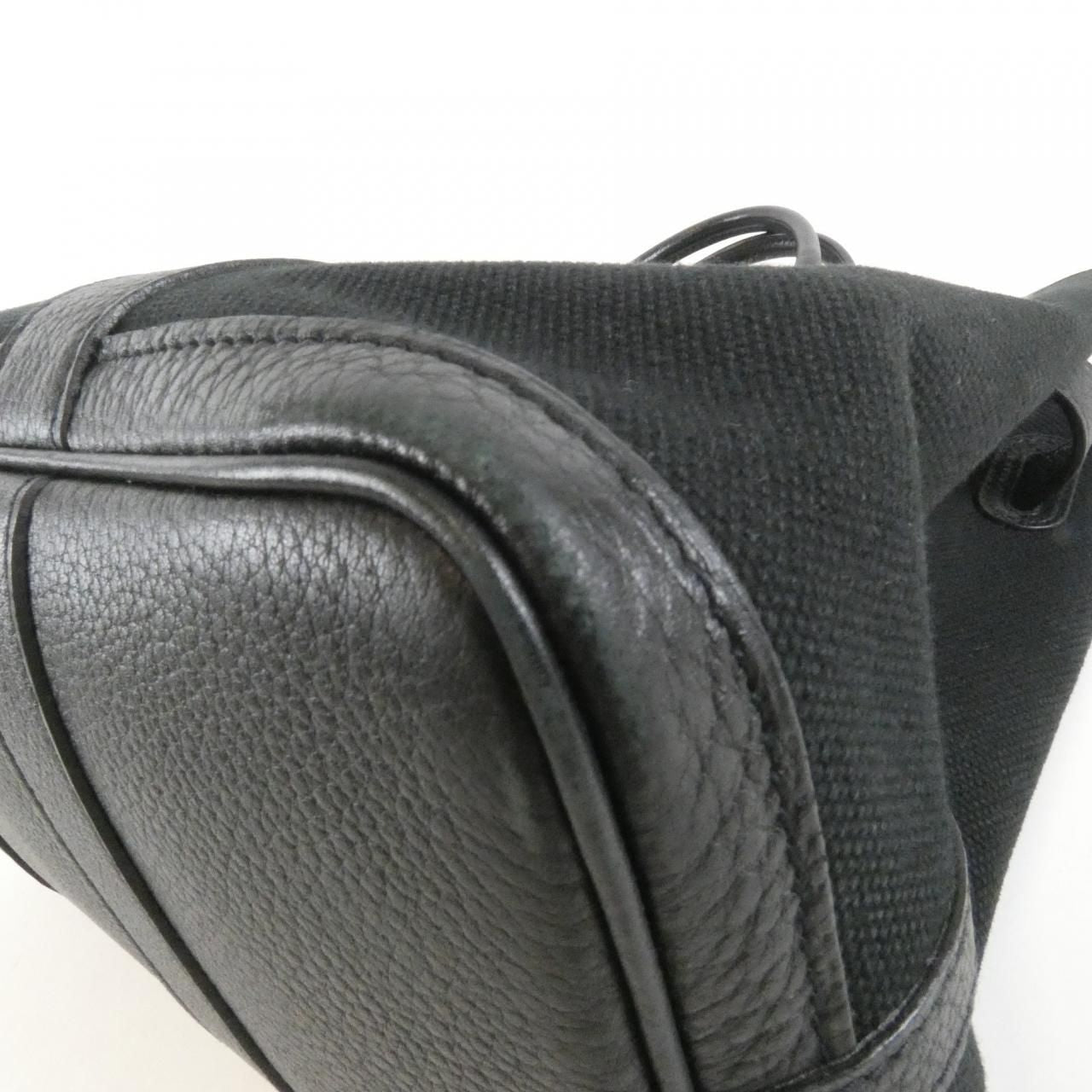 Hermes Petite Ceinture PM Bag — view 3