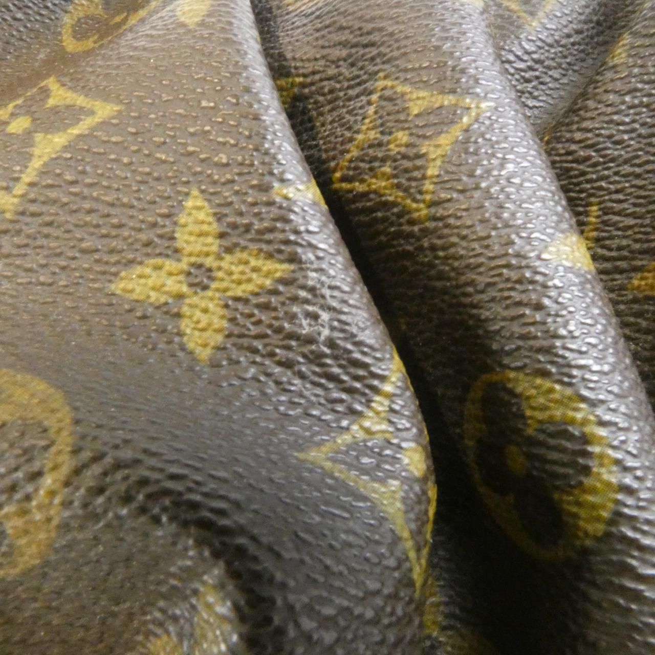 Louis Vuitton Monogram Kalahari GM Shoulder Bag — view 4