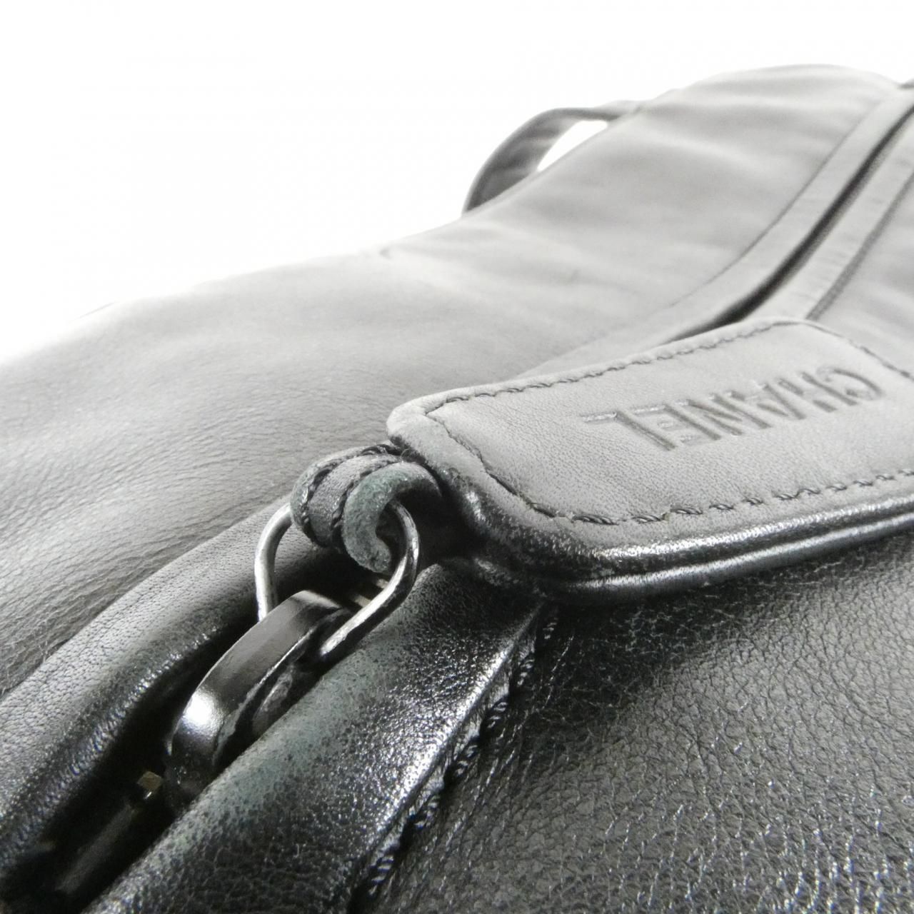 Chanel Bag Handbag Black — view 7