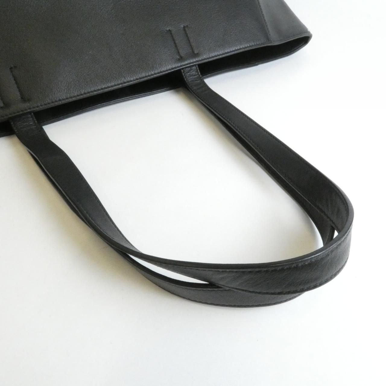 Balenciaga Everyday East West Tote — view 7