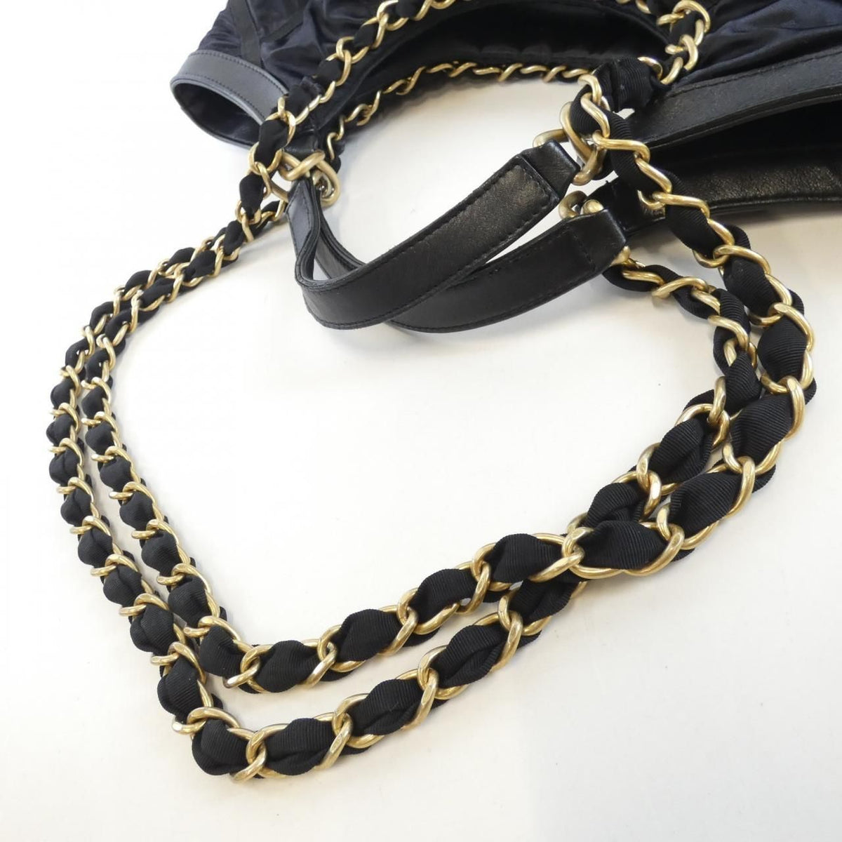 Chanel Bag Handbag Black — view 5