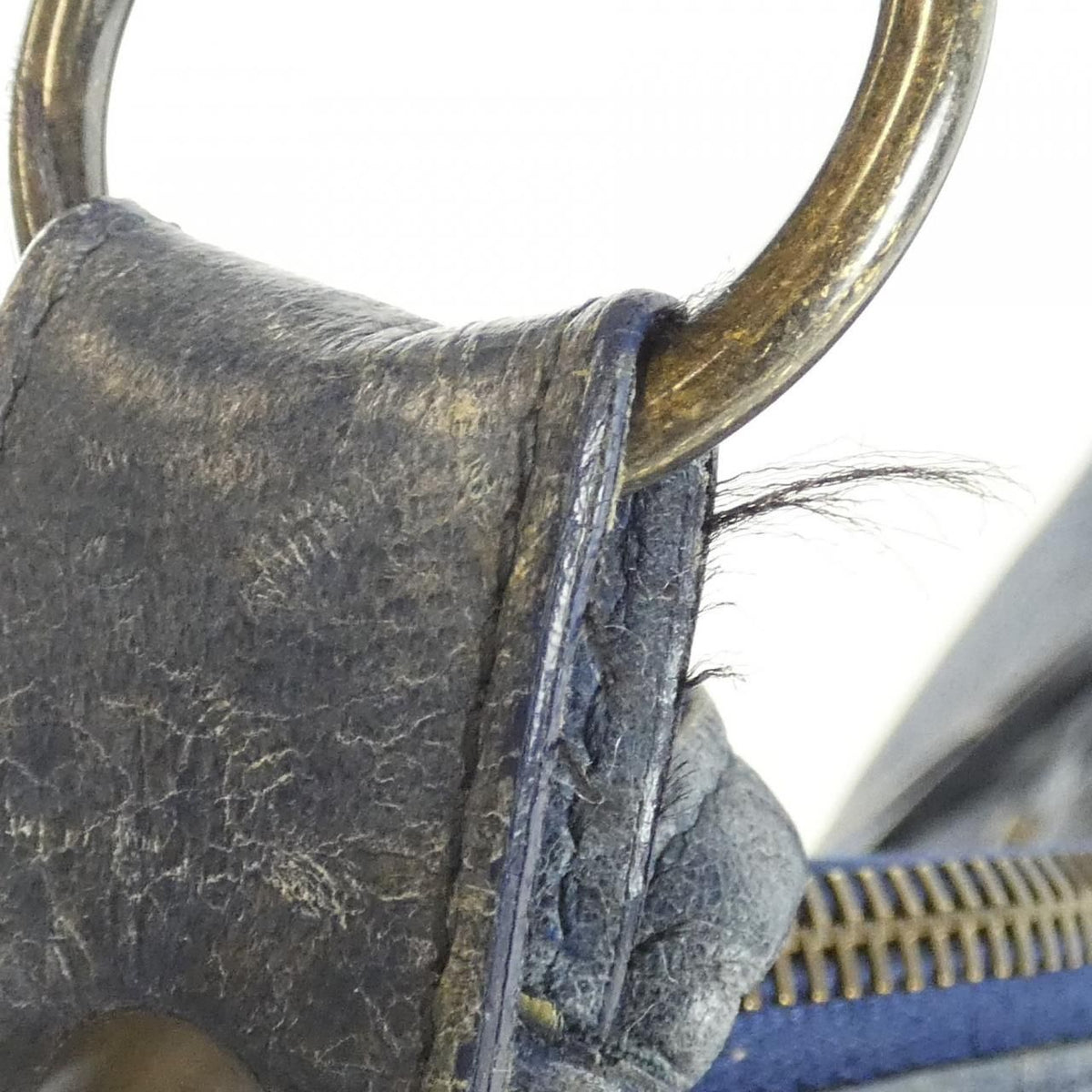 Balenciaga the Day Shoulder Bag — view 6