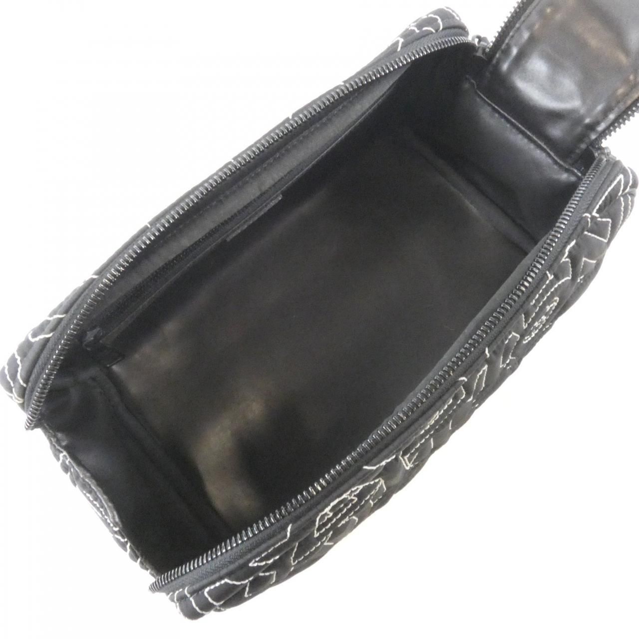 Louis Vuitton LV Snow Dopp Kit Pouch — view 7