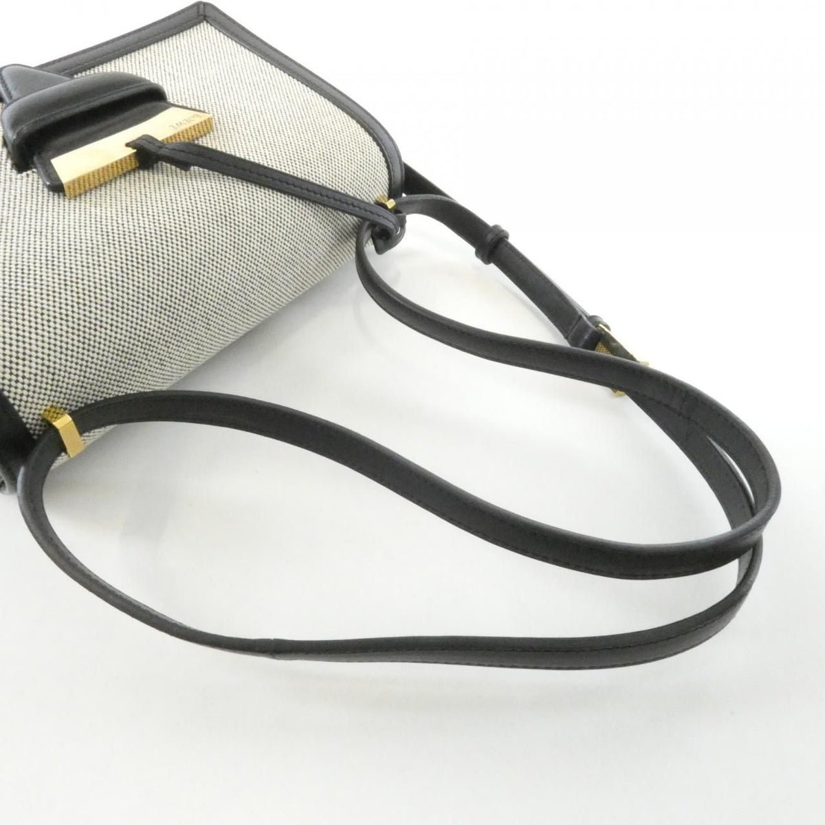Loewe Barcelona 302 50 Shoulder Bag — view 5