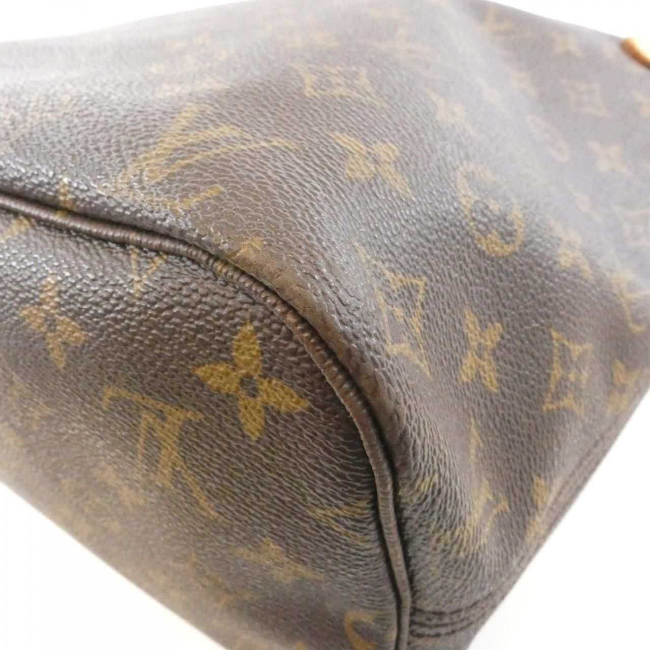 Louis Vuitton Monogram Neverfull PM Bag — view 2