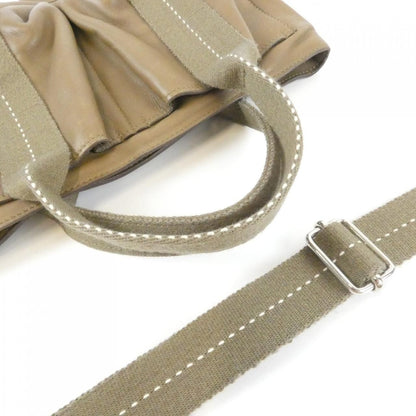 Hermes Caravan Horizontal PM Bag — view 8