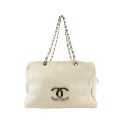 Chanel Shoulder Bag White