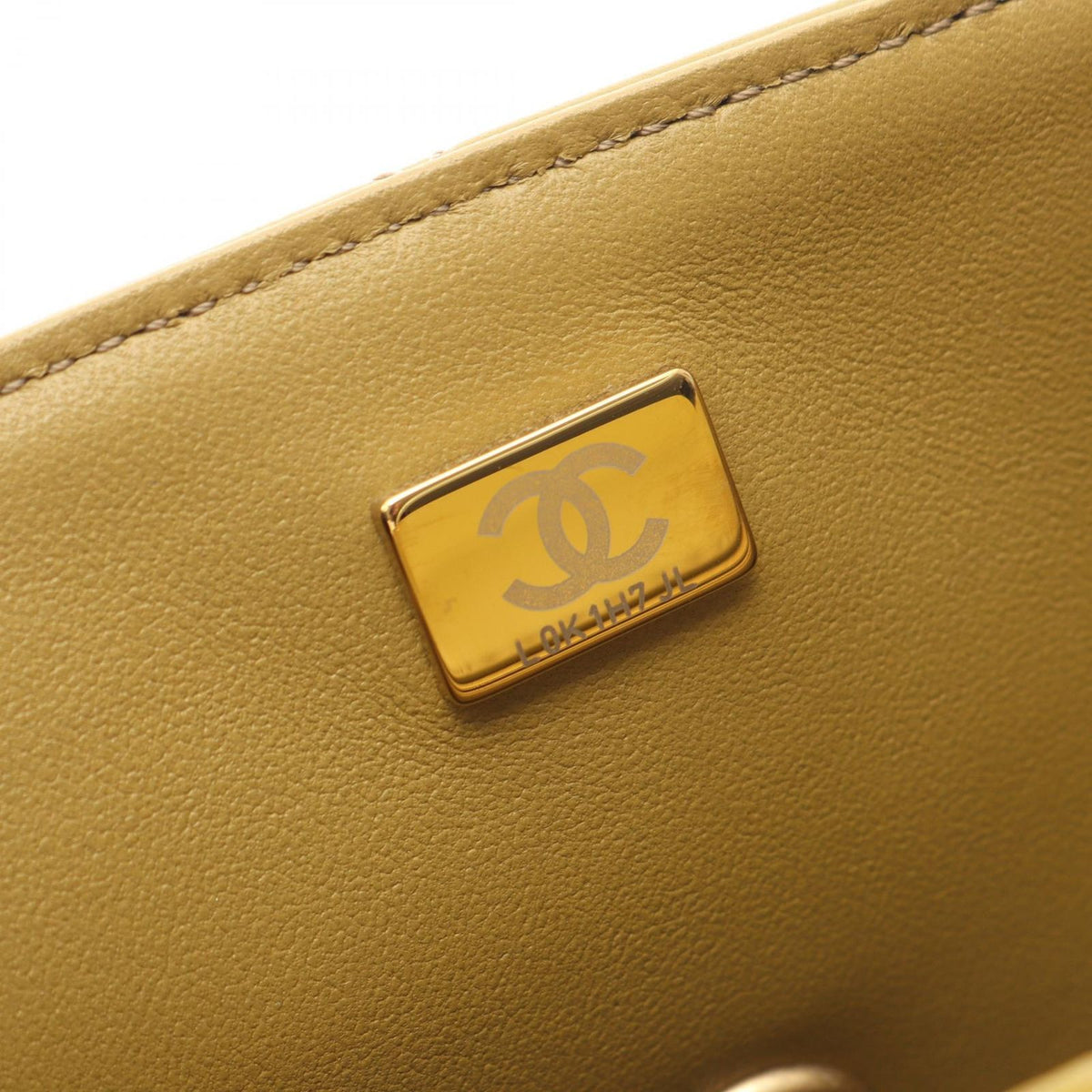 Chanel Shoulder Bag Quilted Top Handle 2-Way Olive Green Lambskin Chain — view 5