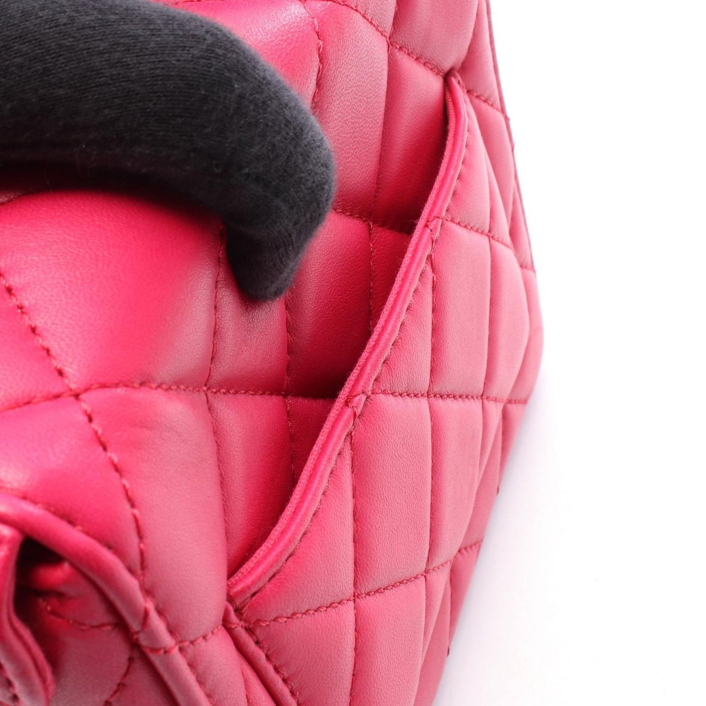 Chanel Shoulder Bag Quilted Small Box Magenta Lambskin Chain — view 6