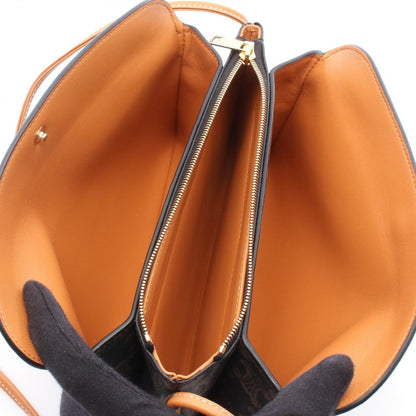 Celine Shoulder Bag Trio Flap Triomphe Leather — view 3