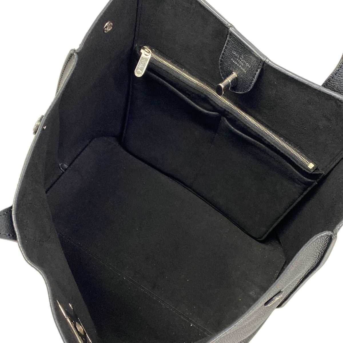 Louis Vuitton Tote Lockme Go Noir Leather Cowhide — view 7