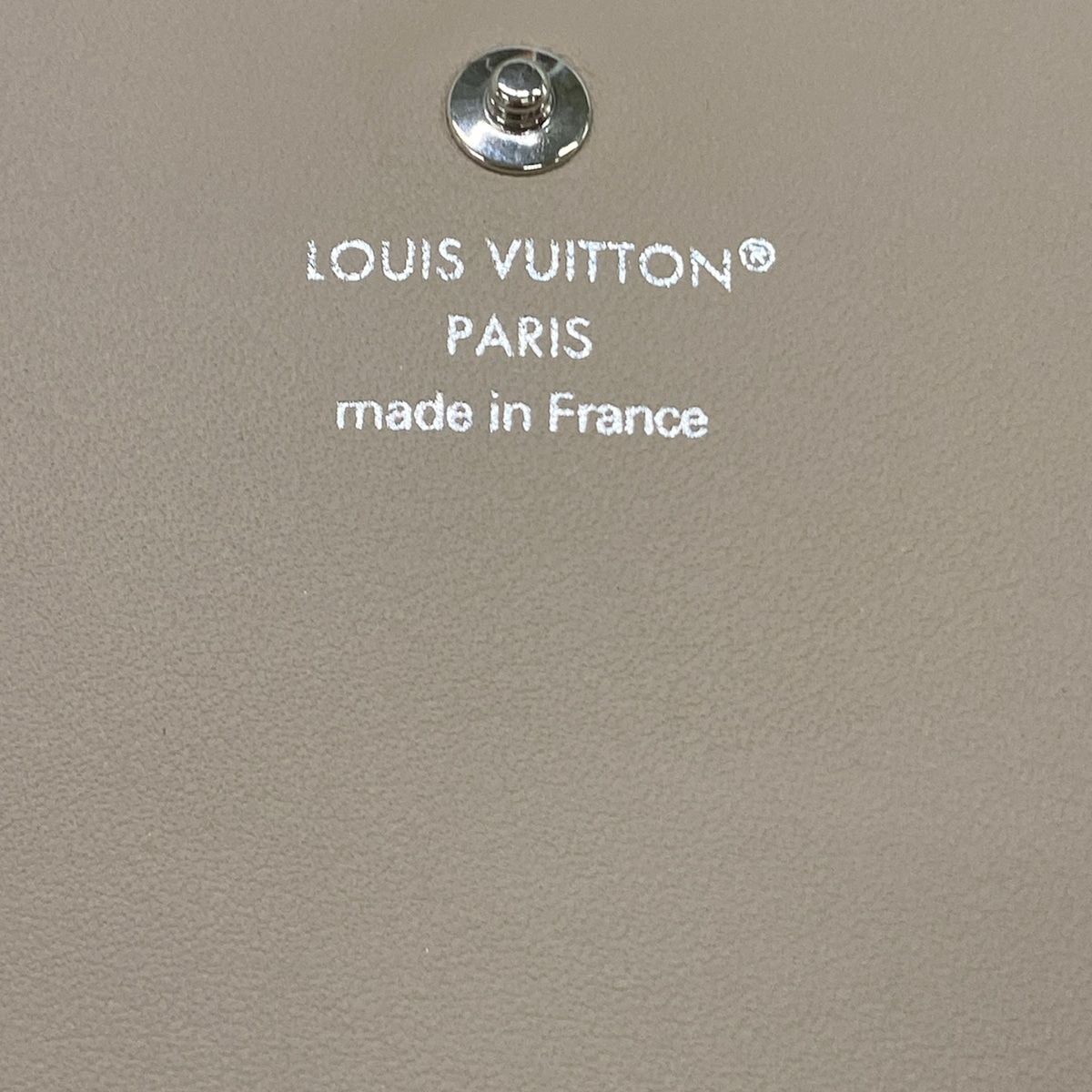 Louis Vuitton Bifold Wallet Mahina Portefeuille Iris Compact Galet Leather — view 6