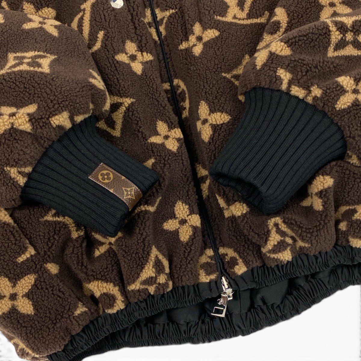 Louis Vuitton Reversible Monogram Fleece Jacket Brown — view 7