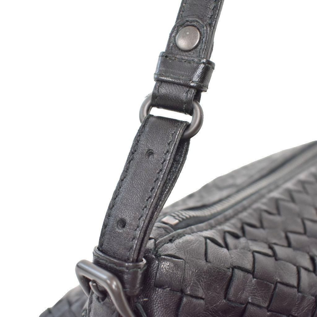 Bottega Veneta Intrecciato Handbag Bag Black — view 7