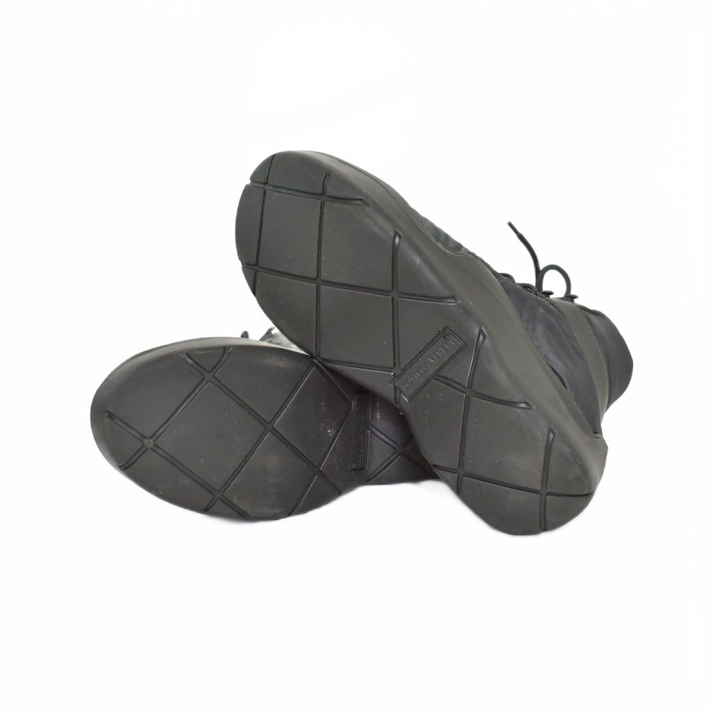 Bottega Veneta Puddle Ankle Boots Bomber Paddle Boots Black — view 5