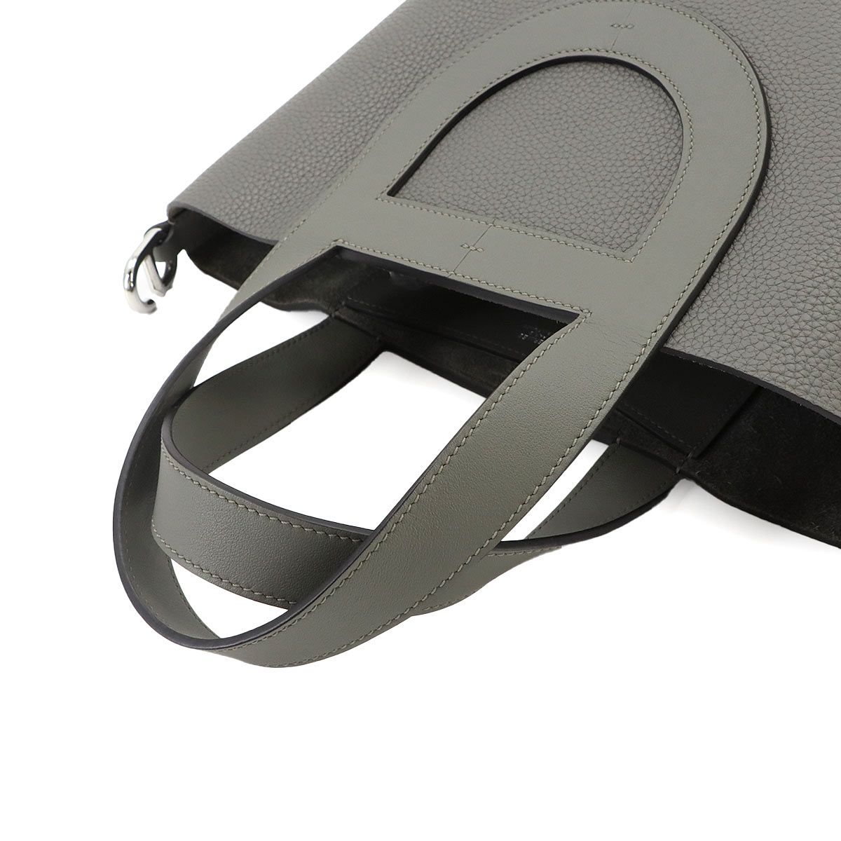 Hermes in the Loop 23 Hand Bag Taurillon Clemence Swift Gris Meyer Silver — view 6
