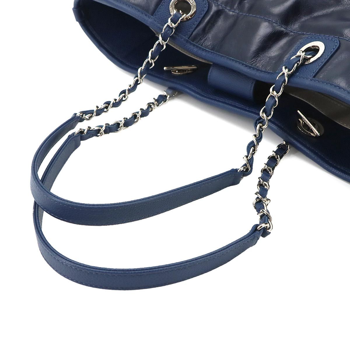Chanel Deauville Chain Tote Leather Navy Silver — view 6