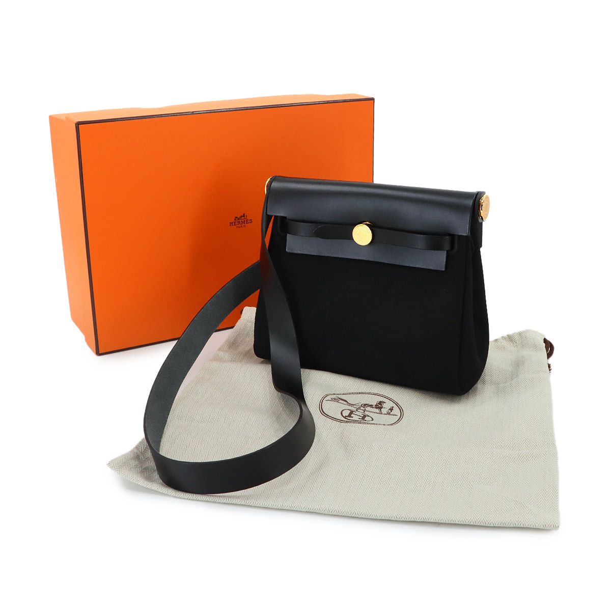 Hermes Herbag Zip 20 Shoulder Bag Toile Hunter Black — view 2
