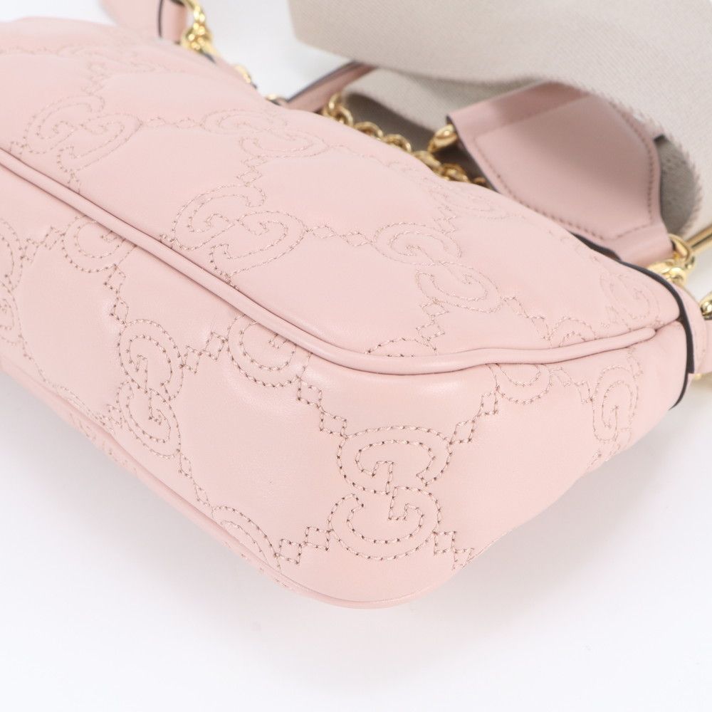 Gucci GG Matelasse Leather 2-Way Shoulder Bag Crossbody — view 6