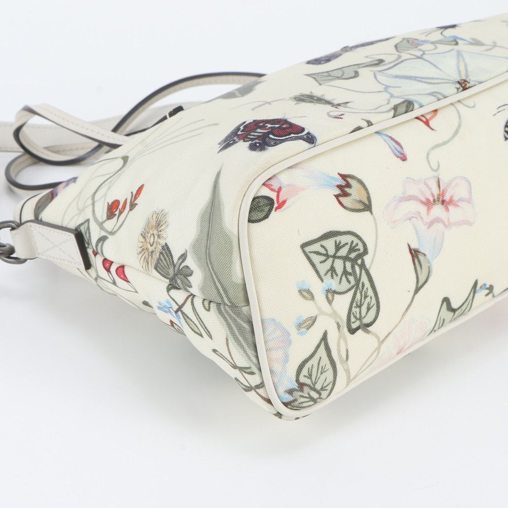Gucci Flower Floral Leather 2-Way Shoulder Bag Crossbody — view 6