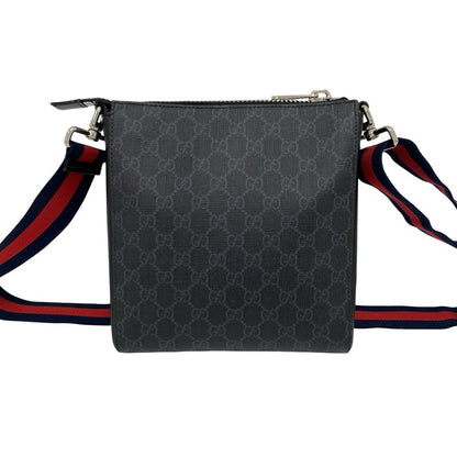 Gucci Sherry Line GG Supreme Small Messenger Leather Polyurethane Shoulder Bag — view 3