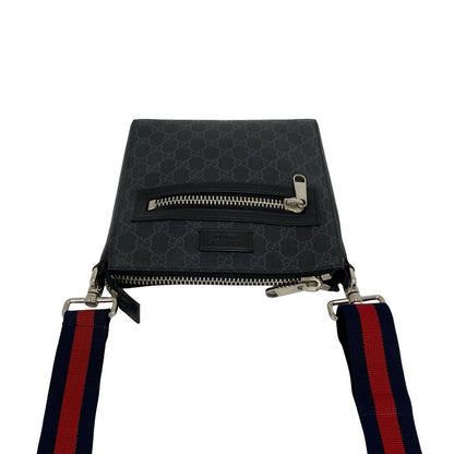Gucci Sherry Line GG Supreme Small Messenger Leather Polyurethane Shoulder Bag — view 4