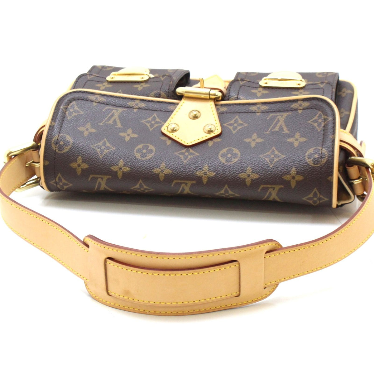 Louis Vuitton Hudson PM Monogram Shoulder Bag Canvas — view 3