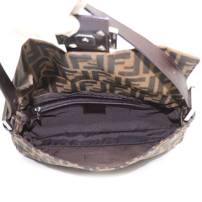 Fendi Zucca Baguette Shoulder Bag Brown — view 5