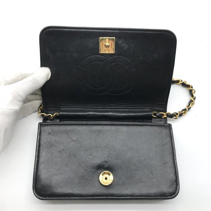 Chanel CC Logo Mini Quilted Chain Shoulder Bag Black Push Lock Lambskin — view 7