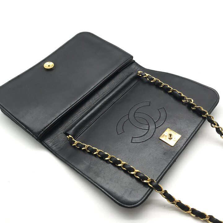 Chanel CC Logo Quilted Push Lock Lambskin Leather Chain Shoulder Bag Black — view 8