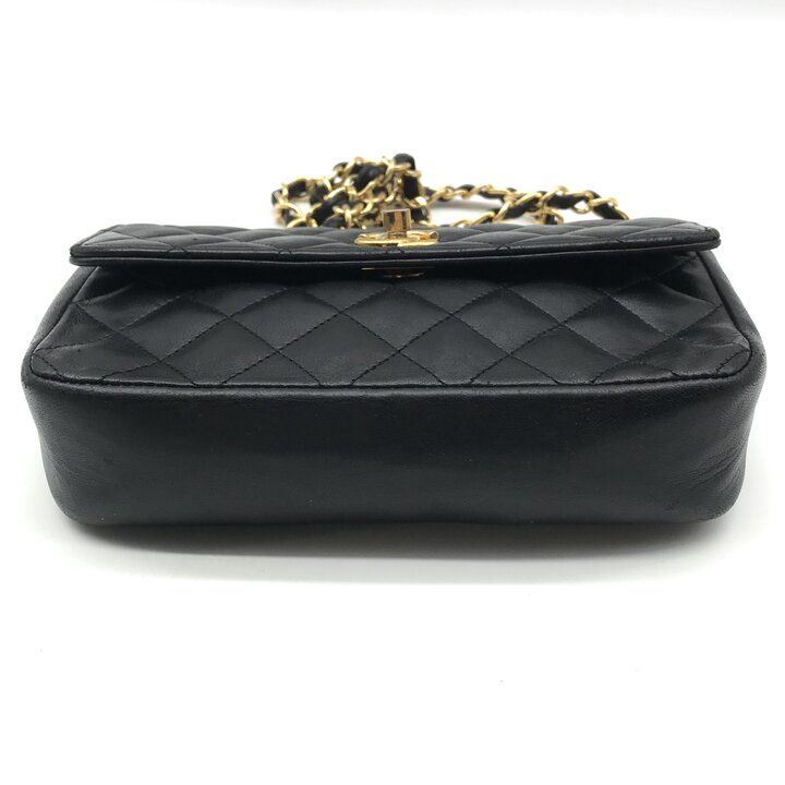 Chanel CC Logo Mini Quilted Turnlock Leather Chain Shoulder Bag Black — view 4