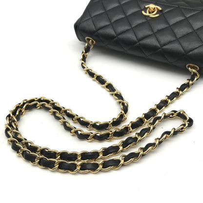 Chanel CC Logo Mini Quilted Turnlock Leather Chain Shoulder Bag Black — view 7