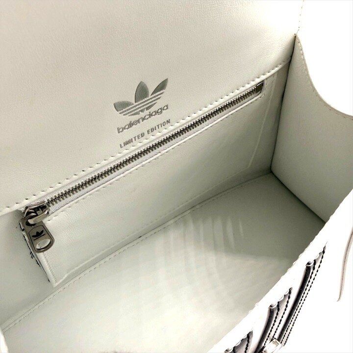 Balenciaga Adidas Collaboration 2-Way Bag Hourglass Small White — view 8