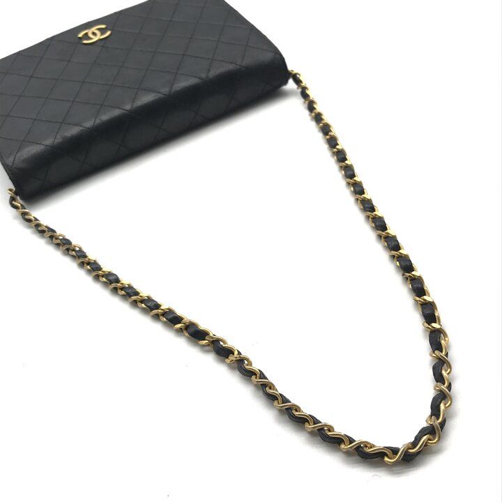 Chanel CC Logo Quilted Push Lock Leather Chain Shoulder Bag Black — view 7