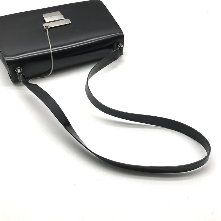 Gucci Shoulder Bag Crossbody Leather Black Metal Plate Simple — view 7