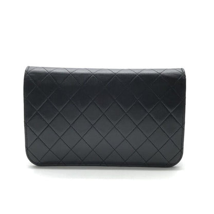 Chanel CC Logo Quilted Chain Shoulder Bag Push Lock Lambskin Black — view 2