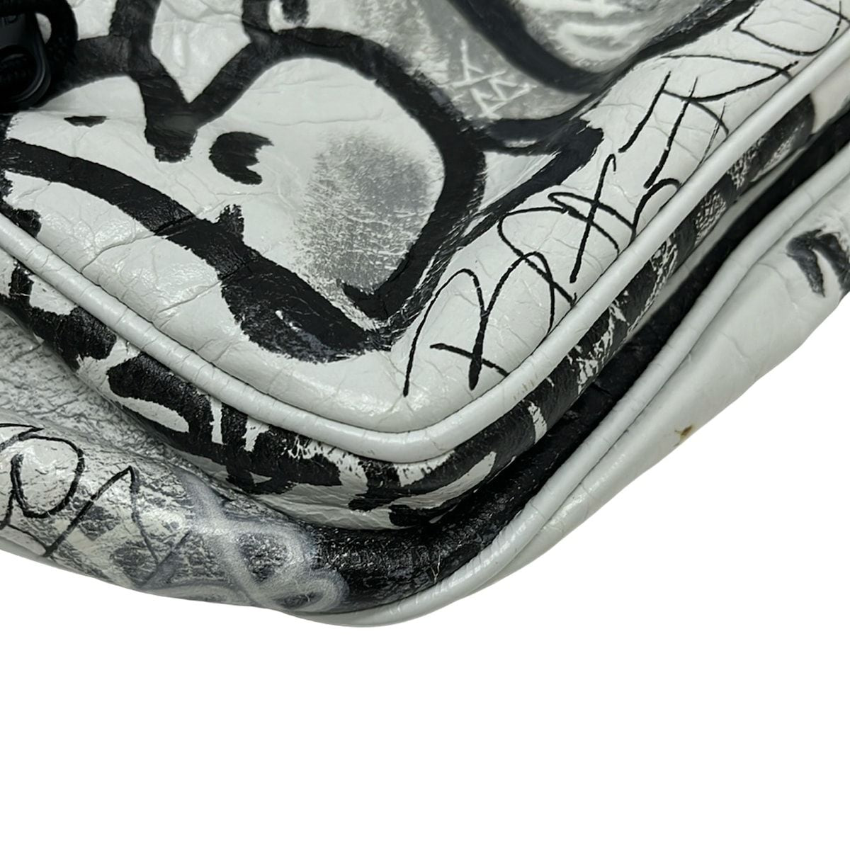 Balenciaga Waist Pouch Explorer Belt Pack White Black Leather — view 6