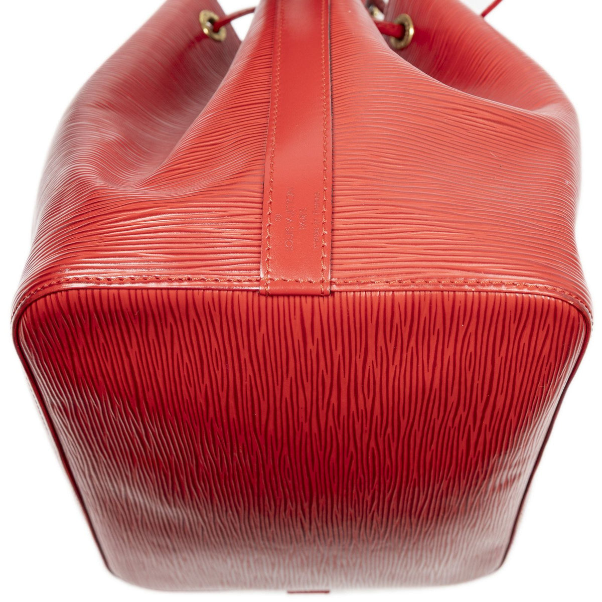 Louis Vuitton Noe Red Epi Bucket Bag — view 8