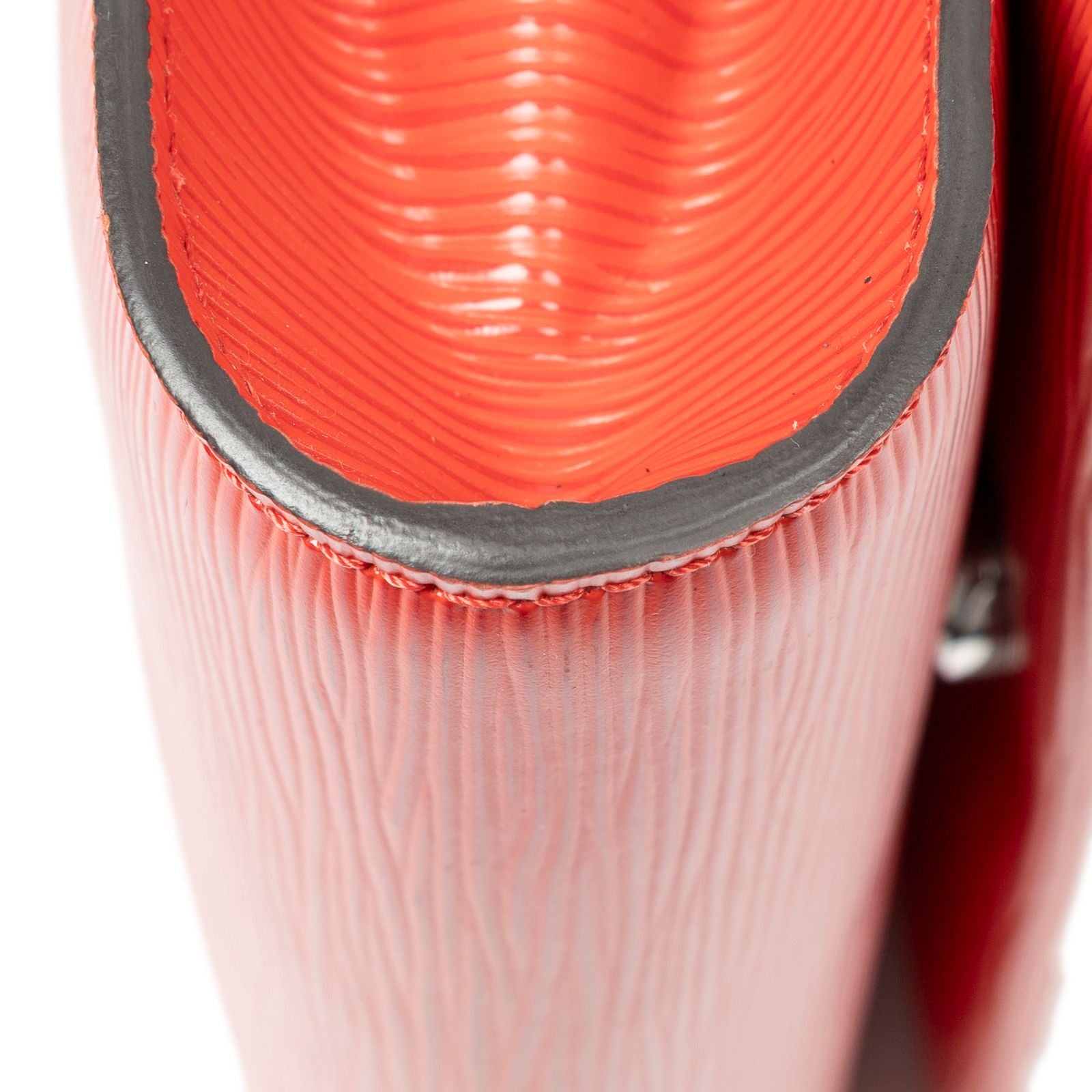Louis Vuitton Pochette Cress Red Shoulder Bag — view 8