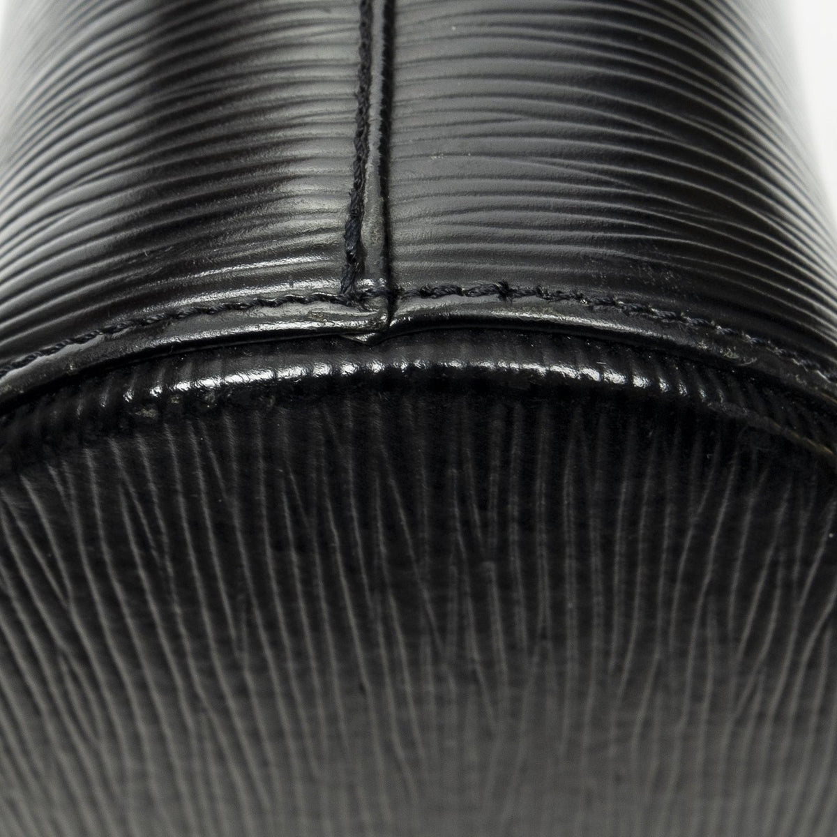Louis Vuitton Verso Black Shoulder Bag — view 7