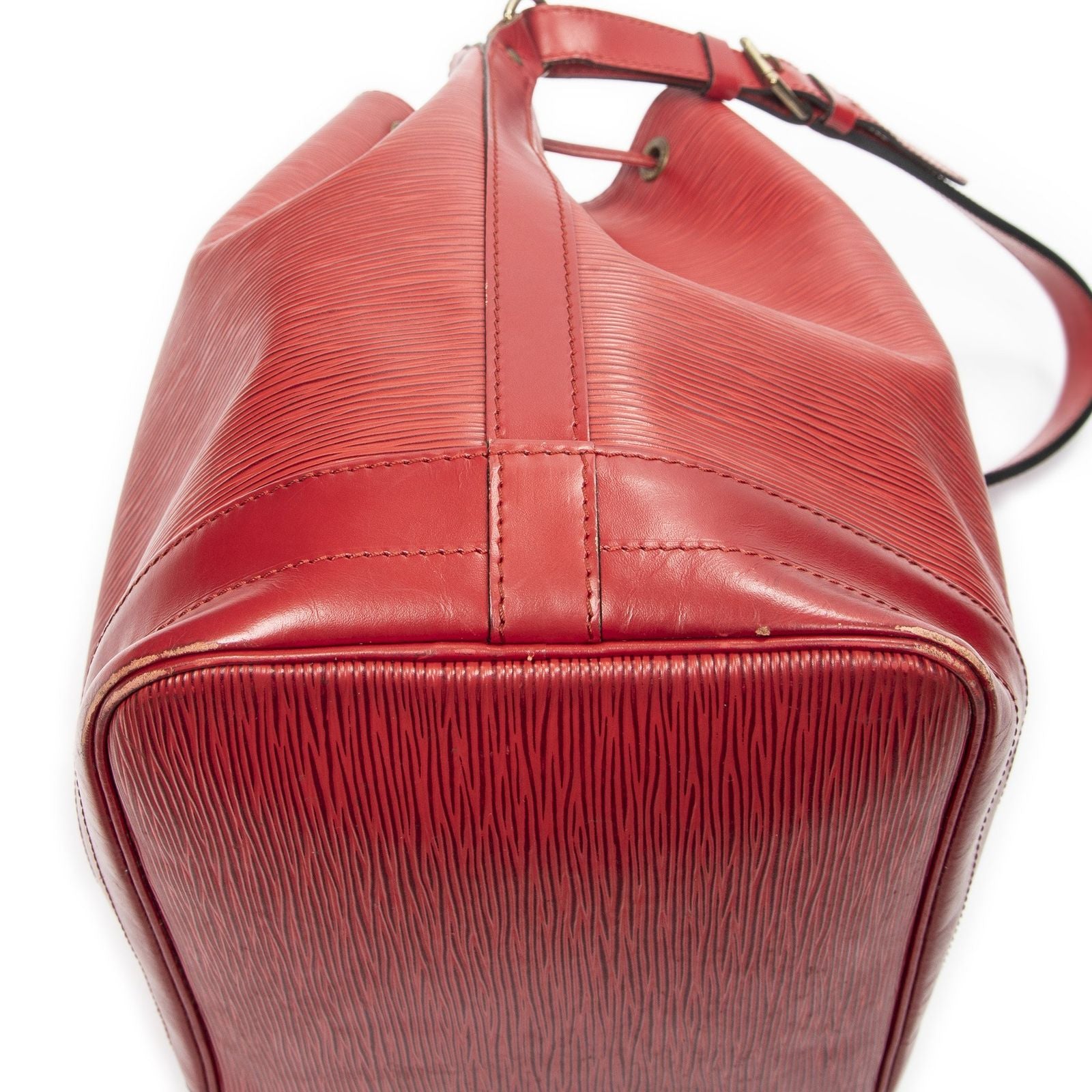 Louis Vuitton Noe Red Epi Bucket Bag — view 7