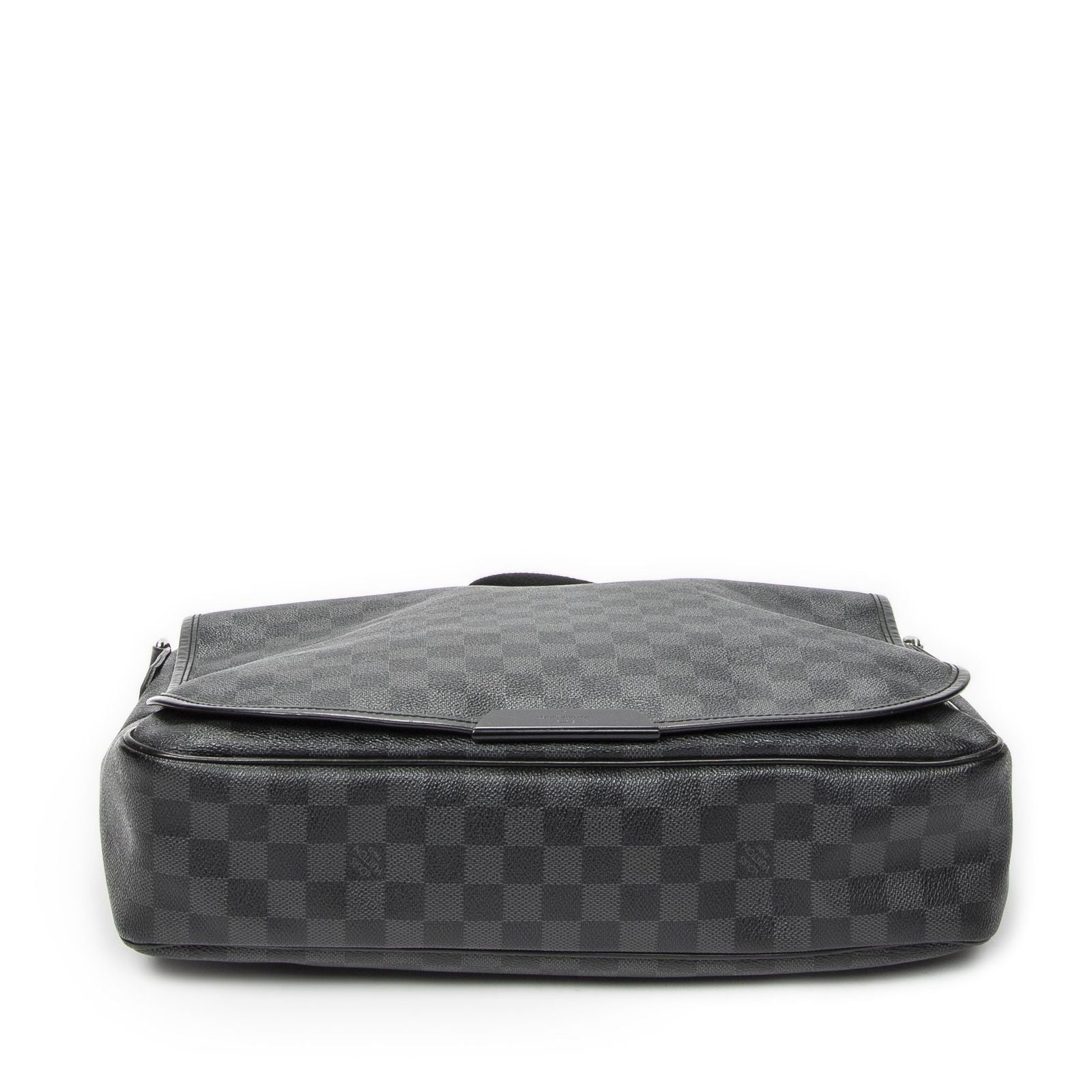 Louis Vuitton Daniel Black Gray Damier Graphite Shoulder Bag — view 6